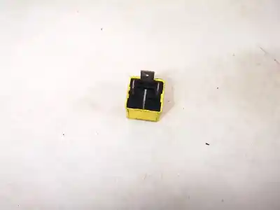 Pezzo di ricambio per auto di seconda mano relè per opel meriva b 1.7 16v cdti riferimenti oem iam 90226846  v23134-j52-x369