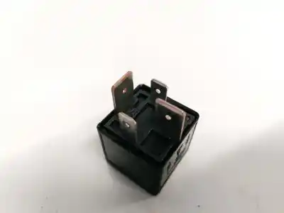 Pezzo di ricambio per auto di seconda mano relè per volvo v50 (545) 2.0 d riferimenti oem iam 9441160  v23134-a52-x345