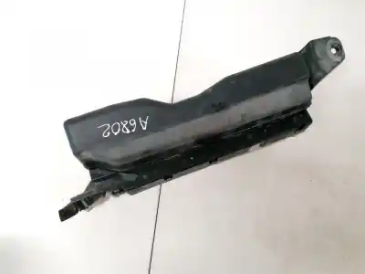 Second-hand car spare part fuse box unit for toyota corolla (e12) 2.0 d-4d sol berlina oem iam references   