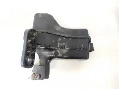 Second-hand car spare part fuse box unit for toyota corolla (e12) 2.0 d-4d sol berlina oem iam references   