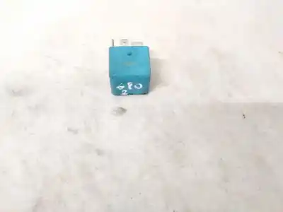 Second-hand car spare part relay for toyota corolla (e12) 2.0 d-4d sol berlina oem iam references 9098704010