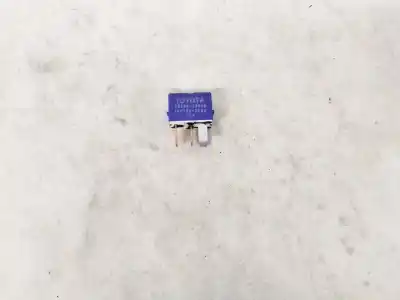 Second-hand car spare part relay for toyota corolla (e12) 2.0 d-4d sol berlina oem iam references 2830028010