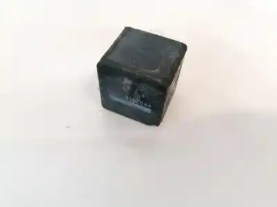 Pezzo di ricambio per auto di seconda mano relè per ford mondeo iii (b5y) 2.0 16v tddi / tdci riferimenti oem iam 2s7t14b192aa