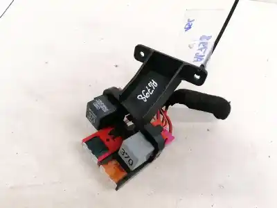 Pezzo di ricambio per auto di seconda mano  per AUDI A6, C5 2001.08 - 2005.01 FACELIFT  Riferimenti OEM IAM 4B1937503   Pezzo di ricambio per auto di seconda mano  per AUDI A6, C5 2001.08 - 2005.01 FACELIFT  Riferimenti OEM IAM 4B1937503