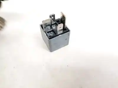 Second-hand car spare part relay for audi a6, c5 2001.08 - 2005.01 facelift 2.5 tdi 114kw 2001.08 - 2005.01 oem iam references 8d0951253  v23134-j52-x300 Second-hand car spare part relay for audi a6, c5 2001.08 - 2005.01 facelift 2.5 tdi 114kw 2001.08 - 2005.01 oem iam references 8d0951253  v23134-j52-x300
