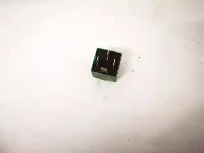 Second-hand car spare part relay for opel vectra c (z02) 2.2 dti 16v (f69) oem iam references 13136665  