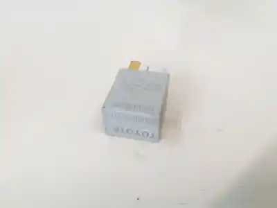 Tweedehands auto-onderdeel relais voor toyota verso 2.0 d-4d cat oem iam-referenties 9008087019