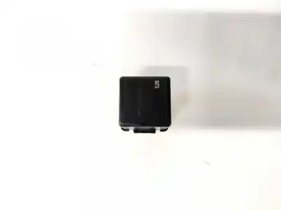 Second-hand car spare part relay for mitsubishi space star (dg0) 1.3 cat oem iam references mb953381  y23134-b52-x240