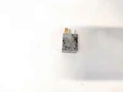 Tweedehands auto-onderdeel relais voor toyota verso 2.0 d-4d cat oem iam-referenties 9008087019