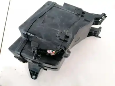 Second-hand car spare part fuse box unit for toyota rav 4 (a3) 2.2 turbodiesel cat oem iam references   