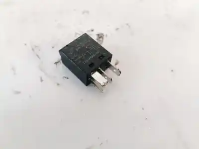 Second-hand car spare part relay for volkswagen passat b6 variant (3c5) 2.0 fsi oem iam references 7m0951253c  