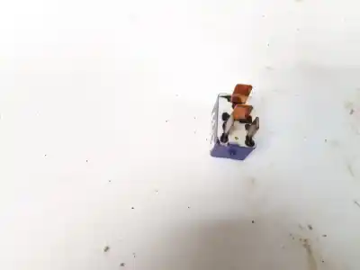 Second-hand car spare part relay for toyota corolla (_e12_) 1.6 vvt-i (zze121_) oem iam references 2830028010  156700-2300