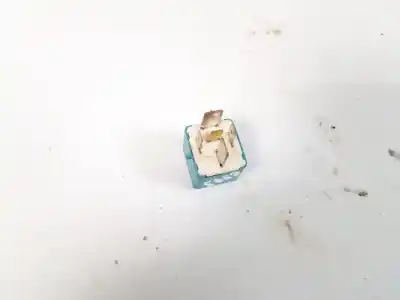 Second-hand car spare part relay for toyota corolla (_e12_) 1.6 vvt-i (zze121_) oem iam references 9098704010  156700-2550