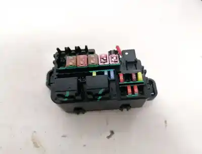Second-hand car spare part fuse box unit for opel mokka / mokka x (j13) 1.7 cdti (_76) oem iam references   