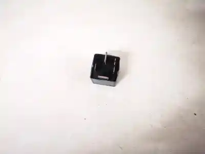 İkinci el araba yedek parçası röle için skoda octavia combi (1z5) 1.9 tdi dpf oem iam referansları 1k0906381  v23134-b52-x426