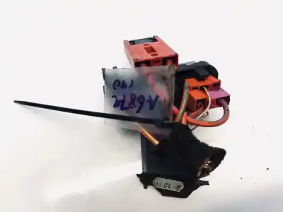 Second-hand car spare part relay for audi a6 avant (4b5) 2.5 tdi oem iam references 8d0951253  v23134352x30