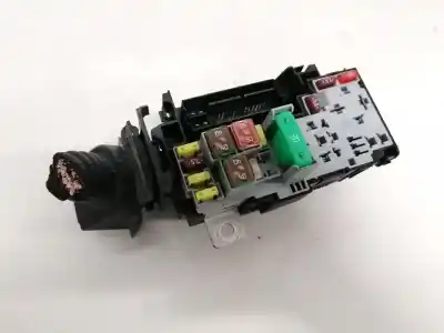Pezzo di ricambio per auto di seconda mano scatola relè/fusibili per opel meriva b 1.7 16v cdti riferimenti oem iam 