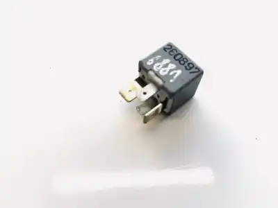 Second-hand car spare part relay for audi a6 avant (4b5) 1.9 tdi oem iam references 8d0951253  899312000