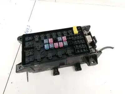 Pièce détachée automobile d'occasion BOÎTES À FUSIBLES pour KIA SORENTO I VAN (JC)  Références OEM IAM 911603E070  91160-3E070, 10-041115-061