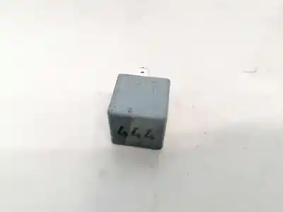 Recambio de automóvil de segunda mano de Relé Para Automóvil para AUDI Q7 (4L) 3.0 TDI referencias OEM IAM 1J0927841  V23134-A52-X400