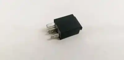 Second-hand car spare part relay for audi a3 (8p) 2.0 16v fsi oem iam references 7m0951253c  95vw10k705ea