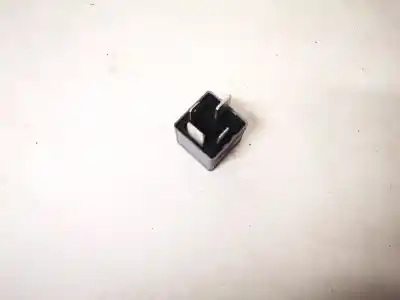 Second-hand car spare part relay for volkswagen passat variant (3b5) 1.9 tdi oem iam references 8d0951253  v23134-j52-x300