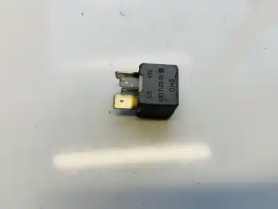 Second-hand car spare part relay for audi a4 avant (b5) 1.9 tdi oem iam references 8d0951253  