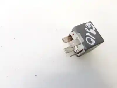 Second-hand car spare part relay for audi a6 avant (c4) 2.5 tdi oem iam references 443951253k