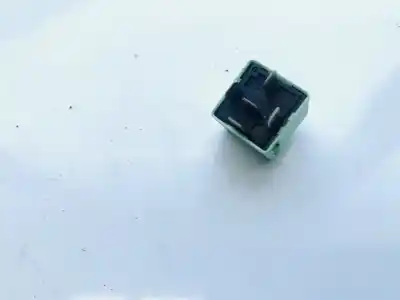 Pezzo di ricambio per auto di seconda mano relè per bmw 7-series, e65 / e66 / e67 /e68 2001.11 - 2008.06 735 i.li 200kw 2001.11 - 2008.06 riferimenti oem iam 61368373700  