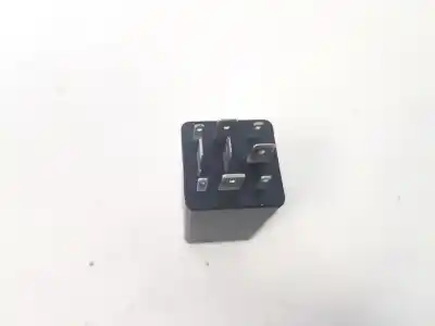 Second-hand car spare part relay for audi a4 avant (b5) 1.8 oem iam references 8d0959257  05071100