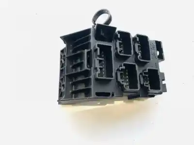 Second-hand car spare part FUSE BOX UNIT for TOYOTA AVENSIS, II 2006.03 - 2008.12 FACELIFT  OEM IAM references 8273405030  82734-05030