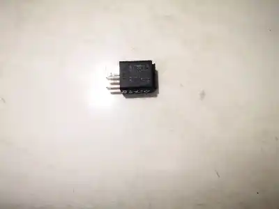 Pezzo di ricambio per auto di seconda mano relè per opel corsa e 1.4 riferimenti oem iam 24435922  702.20