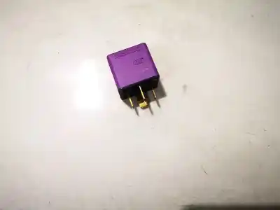 Second-hand car spare part relay for opel corsa e 1.4 oem iam references 0332019452  90464759