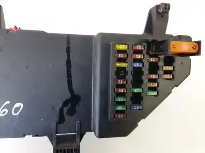 Second-hand car spare part fuse box unit for opel vectra c (z02) 1.8 (f69) oem iam references 460023260  