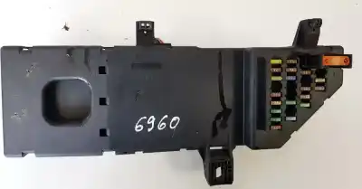 Second-hand car spare part fuse box unit for opel vectra c (z02) 1.8 (f69) oem iam references 460023260  