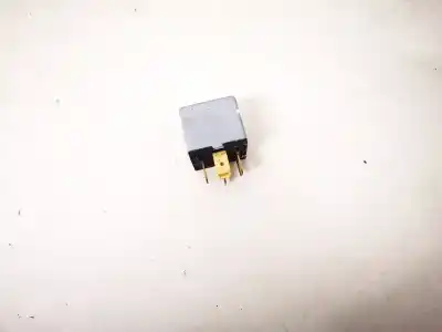Second-hand car spare part relay for opel corsa e 1.4 oem iam references 24430433  000041797