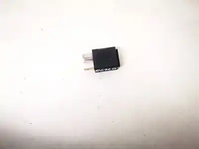 Pezzo di ricambio per auto di seconda mano relè per opel corsa e 1.4 riferimenti oem iam 24435922  702.20
