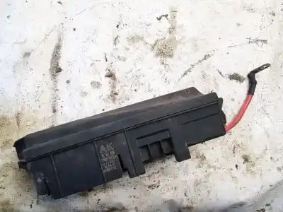 Second-hand car spare part fuse box unit for opel vectra c (z02) 1.8 (f69) oem iam references 13112918  519038004, 110702, 101349, 00061755