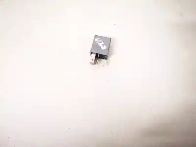 Second-hand car spare part relay for opel corsa e 1.4 oem iam references 90414477  