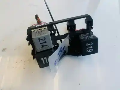 Peça sobressalente para automóvel em segunda mão caixa de fusíveis e relés por audi a6 avant (c4) 2.5 tdi referências oem iam 443951253aa