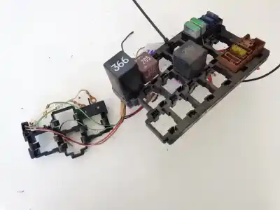 Second-hand car spare part fuse box unit for audi a6 avant (c4) 2.5 tdi oem iam references 0937503a  