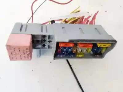 Tweedehands auto-onderdeel relais/zekeringenkastje voor renault scenic ii 1.5 dci diesel oem iam-referenties 13251