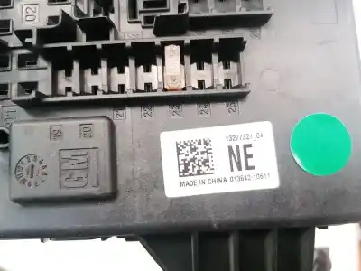 Second-hand car spare part fuse box unit for opel insignia a (g09) 2.0 cdti (68) oem iam references 13277321  1327732104, 013642-10611
