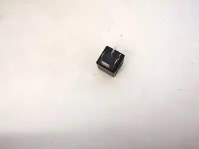 Second-hand car spare part relay for audi a3 (8p) 2.0 tdi oem iam references 3d0951253a  v23134-b59-x418