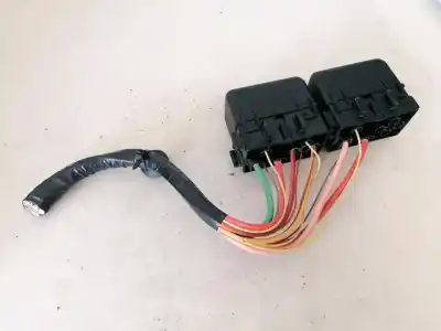 Second-hand car spare part fuse box unit for renault scenic ii 1.9 dci diesel oem iam references   