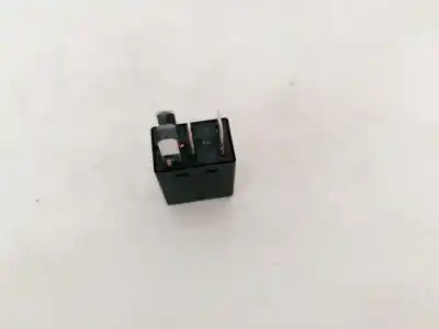 Pezzo di ricambio per auto di seconda mano relè per volvo v50 (545) 1.6 d riferimenti oem iam 9441161  v23074