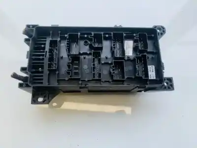 Pièce détachée automobile d'occasion BOÎTES À FUSIBLES pour KIA SORENTO I (JC)  Références OEM IAM 911613E011  91161-3E011, 1008311013