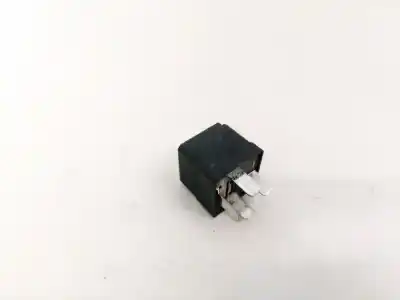 Second-hand car spare part relay for opel astra h twintop (a04) 1.9 cdti (l67) oem iam references 13171831  4ra00779105