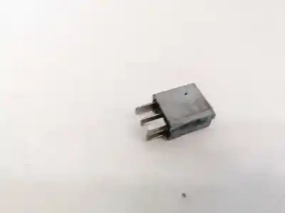 Peça sobressalente para automóvel em segunda mão relé para automóvel por opel astra h twintop (a04) 1.9 cdti (l67) referências oem iam 13100504  67720