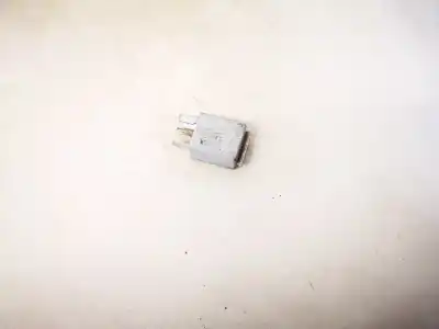 Second-hand car spare part relay for volkswagen caddy ka/kb (2k) 2.0 sdi oem iam references 1k0951253  0332011100